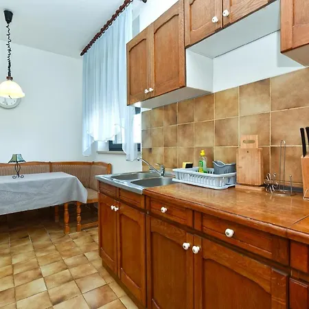 Apartment Fuer 7 Personen Ca 100 Qm In Fazana, Istrien Istrische Riviera Fazana