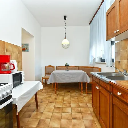 Fuer 7 Personen Ca 100 Qm In Fazana, Istrien Istrische Riviera Apartment Fazana