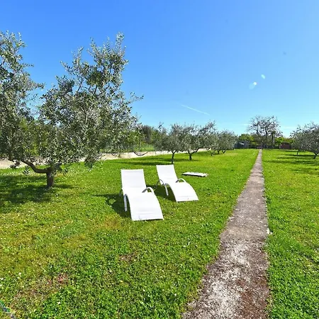 Apartment Fuer 7 Personen Ca 100 Qm In Fazana, Istrien Istrische Riviera
